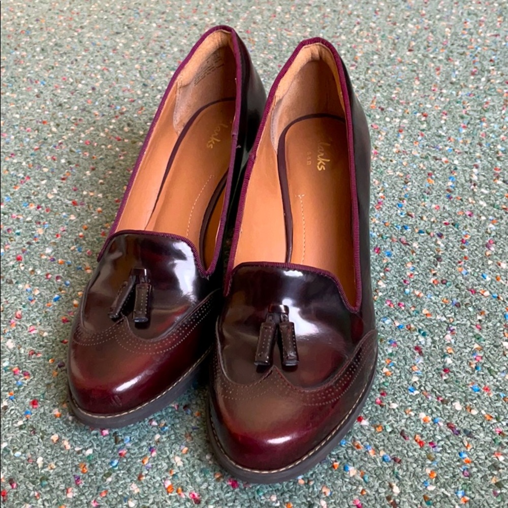 Clarks Artisan Block Heel Burgundy Oxfords